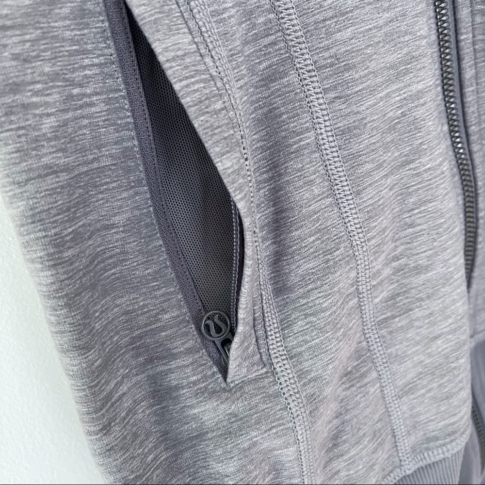 Lululemon daily practice jacket heathered slate - Picture 10 of 16